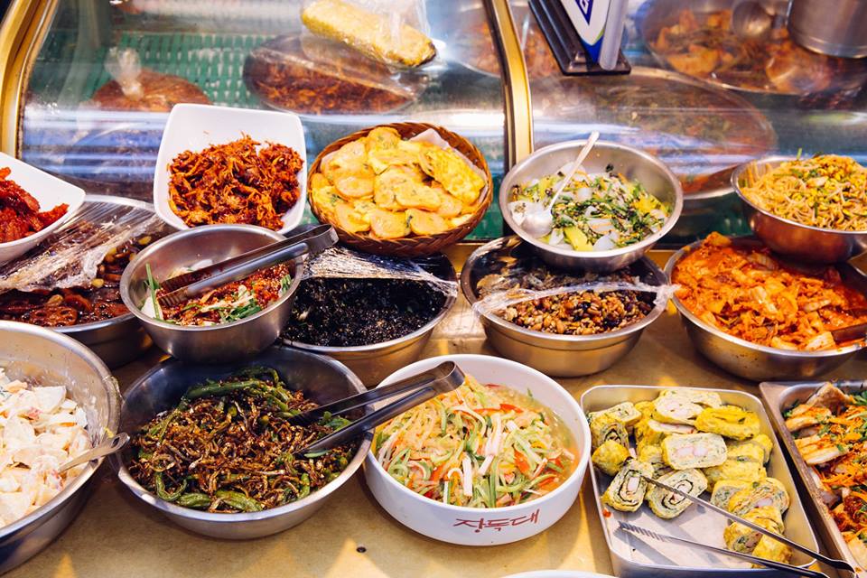 Chợ buffet truyền thống ngon bổ rẻ giữa lòng Seoul