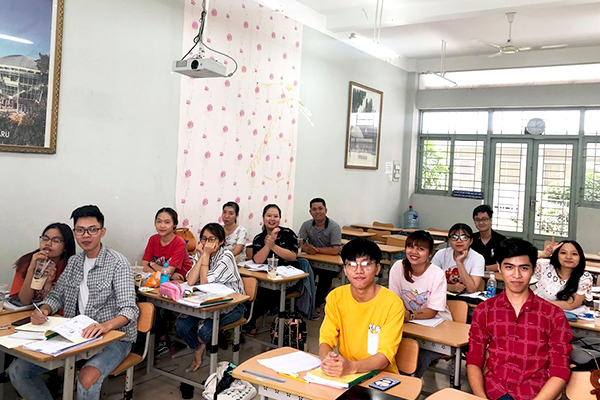 học tiếng hàn ở hcm Trung tâm tiếng Hàn Dong A - UTE