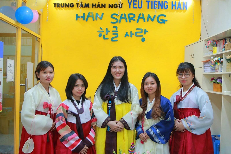 Trung tâm học tiếng Hàn HCM Trung tâm Hàn ngữ Han Sarang